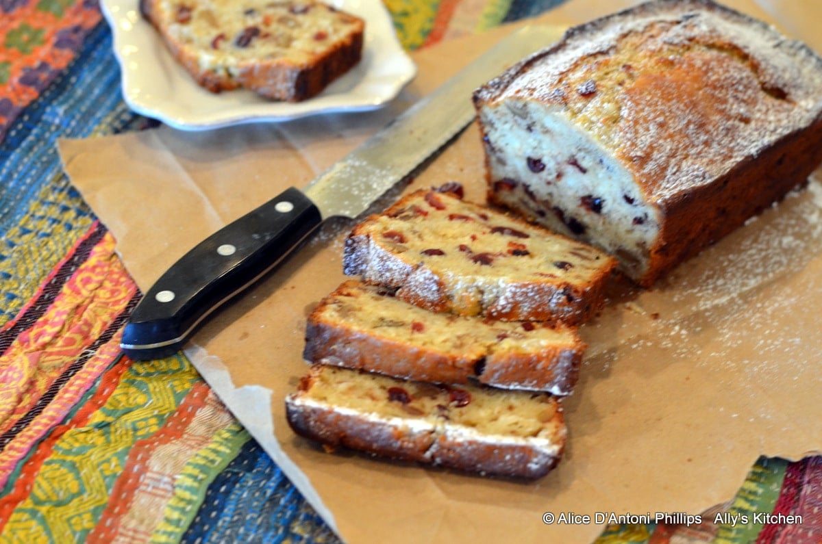 Applesauce Coconut Cranberry Walnut Bread